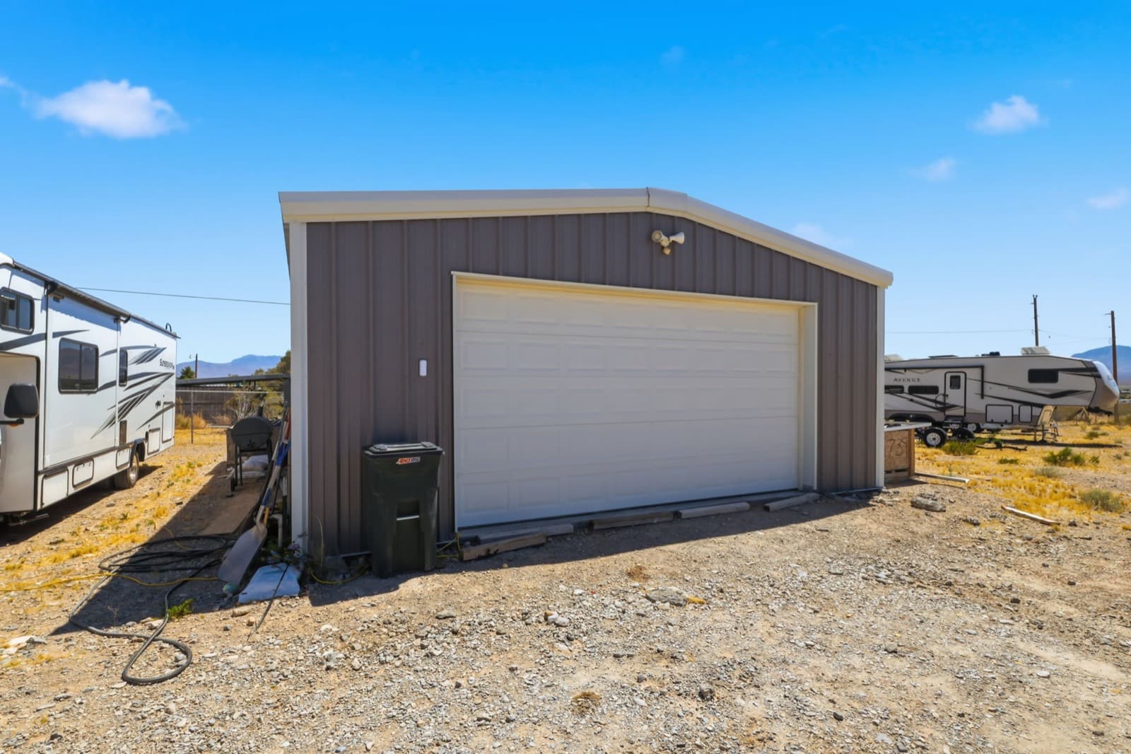 Sandy Valley property photo 3