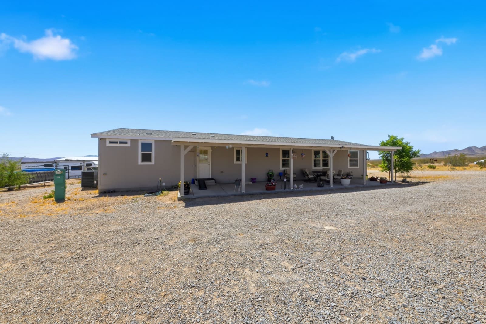 Sandy Valley property photo 35